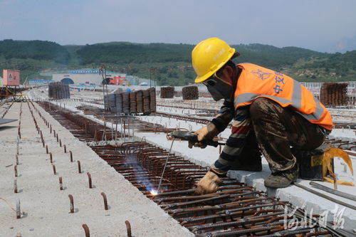 京秦高速公路施工忙凤凰网河北 凤凰网
