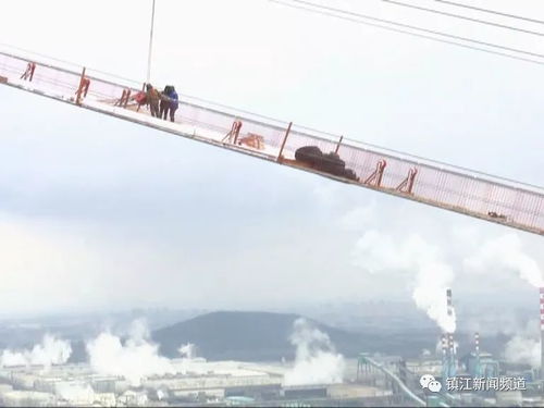 镇江长江大桥建设进入主缆架设施工阶段